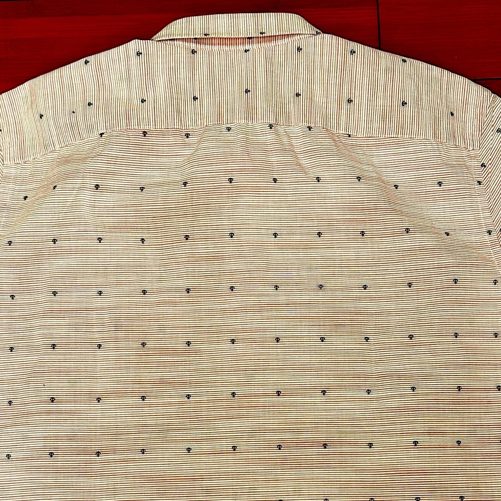 Banana Republic Short Sleeve Button up. Men’s Size Large - Picture 7 of 8